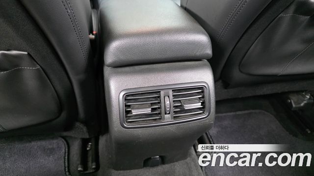 Renault Korea SM6 2.0 GDe SE 2020 — фото 18