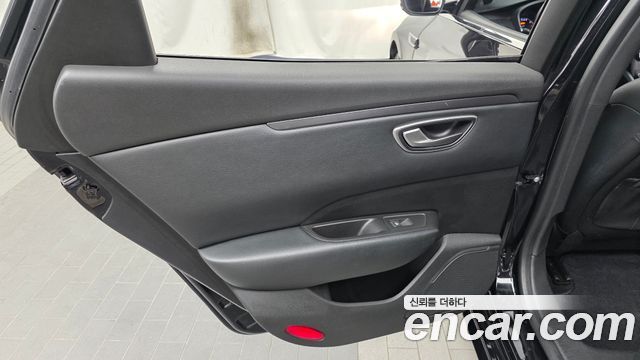 Renault Korea SM6 2.0 GDe SE 2020 — фото 25