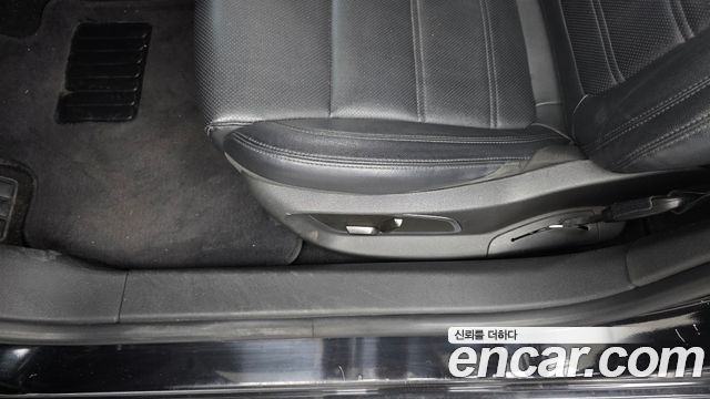 Renault Korea SM6 2.0 GDe SE 2020 — фото 31