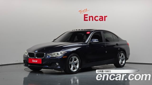 BMW 3 Series (F30) 320i