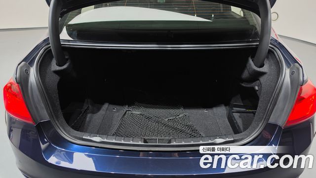 BMW 3 Series (F30) 320i 2013 — фото 20