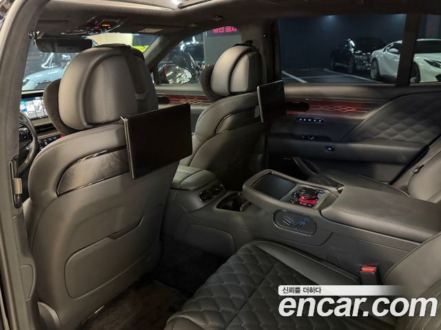Genesis G90 (RS4) Gasoline 3.5 Turbo e-S/C AWD Black 2025 — фото 20