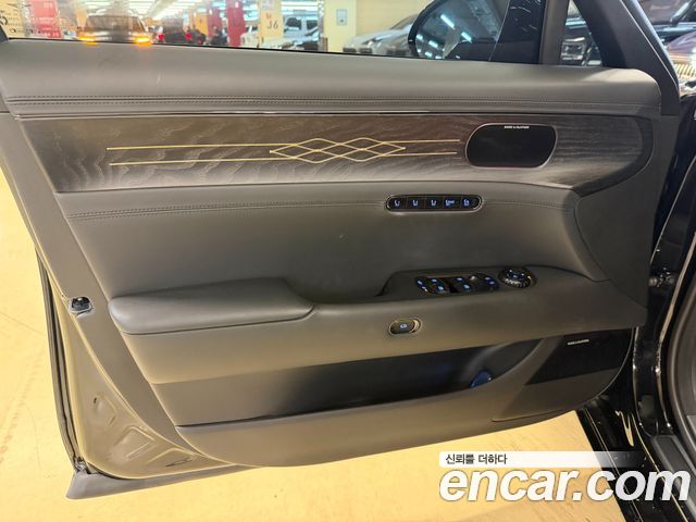 Genesis G90 (RS4) Gasoline 3.5 Turbo e-S/C AWD Black 2025 — фото 22