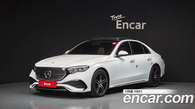 Mercedes-Benz E-Class (W214) E200 AMG Line 2026 — фото 1