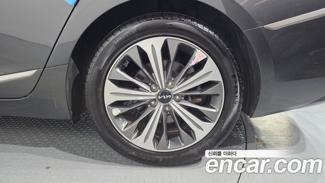 Kia K8 Hybrid Signature 2022 — фото 21