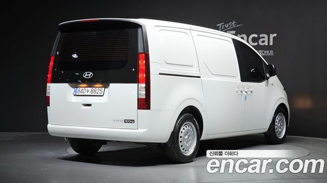 Hyundai Staria Cargo 3-Seater Smart 2025 — фото 2