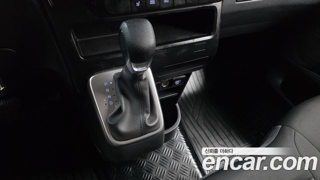 Hyundai Staria Cargo 3-Seater Smart 2025 — фото 9