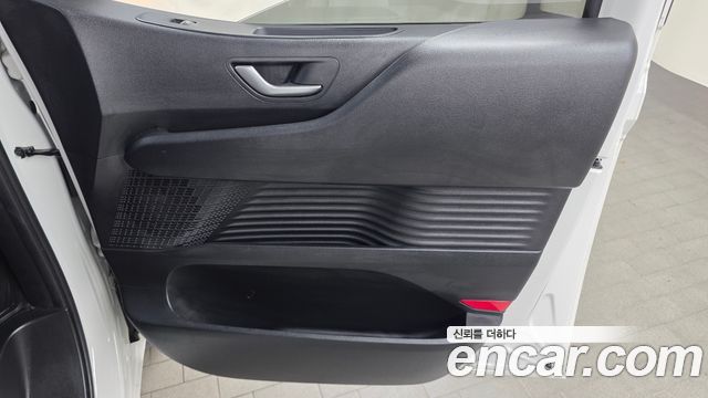 Hyundai Staria Cargo 3-Seater Smart 2025 — фото 31