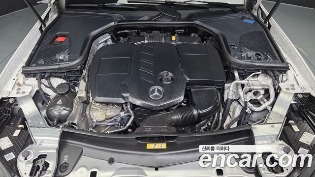 Mercedes-Benz E-Class (W213) E220d 4MATIC Exclusive 2021 — фото 6