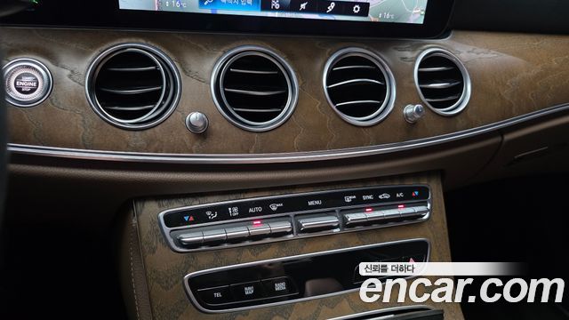 Mercedes-Benz E-Class (W213) E220d 4MATIC Exclusive 2021 — фото 28