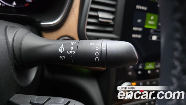 Renault Korea SM6 1.8 TCe Premiere 2021 — фото 17