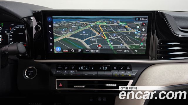 Toyota Camry (XV80) 2.5 XLE Premium Hybrid 2025 — фото 13