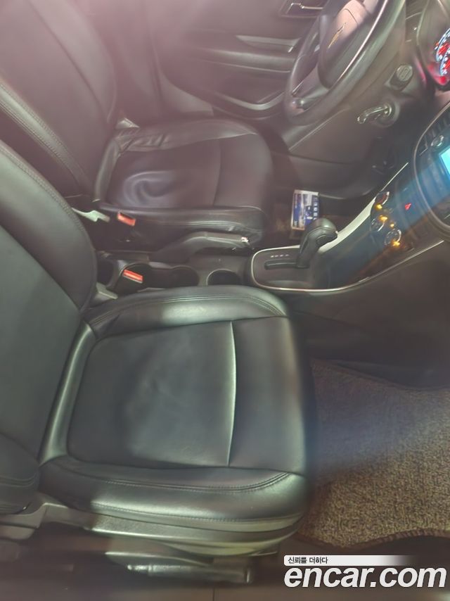 Chevrolet Trax 1.6 Diesel LS 2018 — фото 22