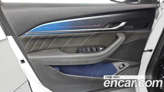 Renault Korea Filante 1.5 E-Tech Esprit Alpine 1955 2WD 2027 — фото 24