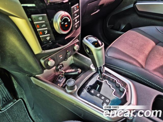 KG Mobility (SsangYong) Tivoli Diesel VX 2WD 2016 — фото 15