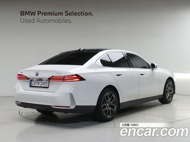 BMW 5 Series (G60) 530i xDrive 2024 — фото 2