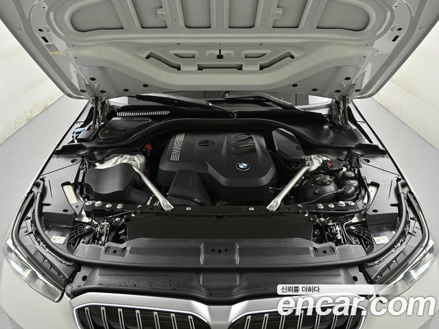 BMW 5 Series (G60) 530i xDrive 2024 — фото 6