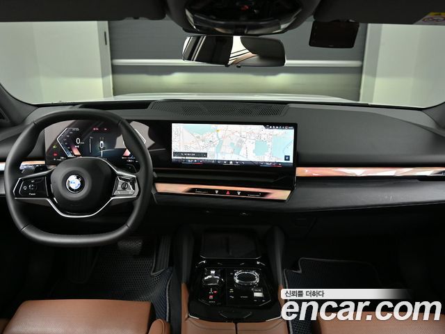 BMW 5 Series (G60) 530i xDrive 2024 — фото 7