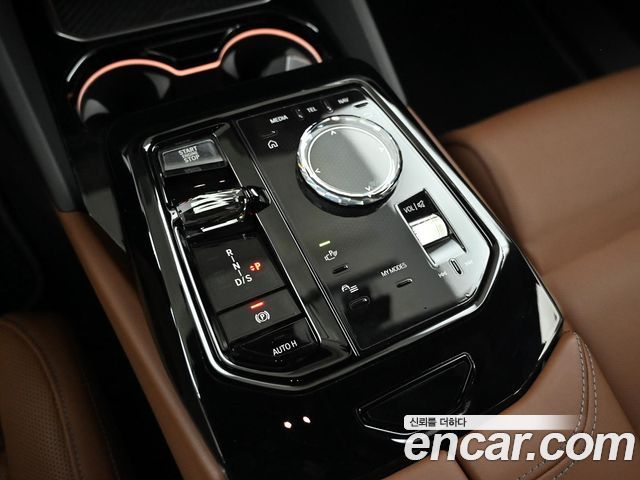 BMW 5 Series (G60) 530i xDrive 2024 — фото 9