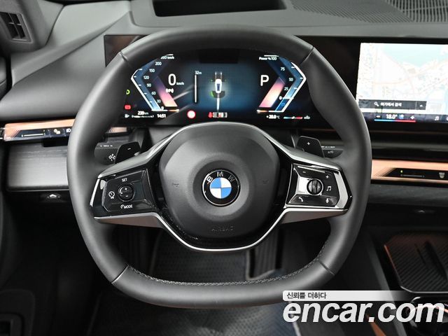 BMW 5 Series (G60) 530i xDrive 2024 — фото 16