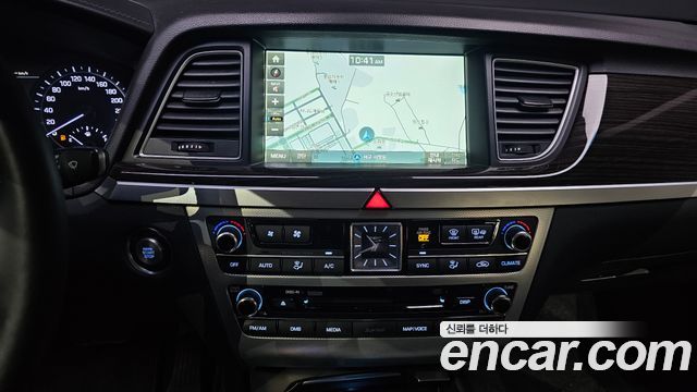 Genesis G80 3.8 GDI Prestige 2017 — фото 14