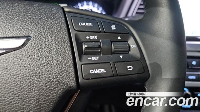 Genesis G80 3.8 GDI Prestige 2017 — фото 17