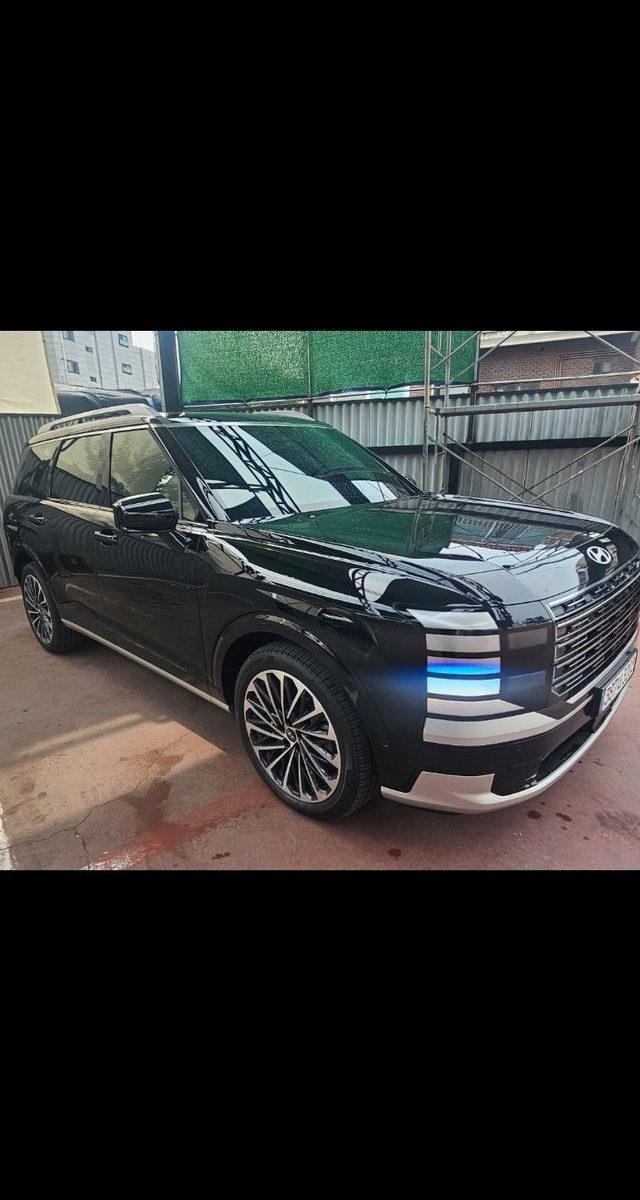 Hyundai Palisade (LX3) HEV 2.5T 2WD 9-Seater Calligraphy