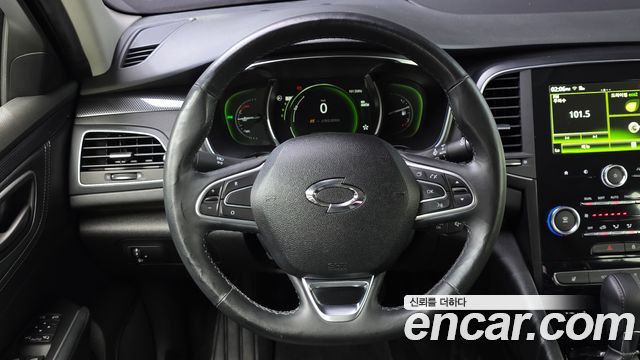 Renault Korea SM6 2.0 GDe LE 2016 — фото 13