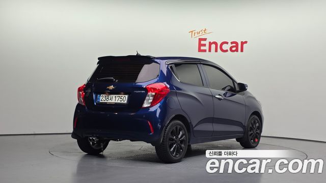 Chevrolet Spark Premier 2022 — фото 2