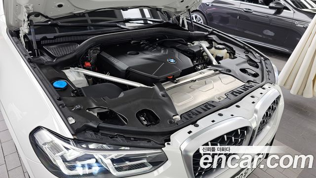 BMW X4 (G02) xDrive20i M Sport 2024 — фото 6