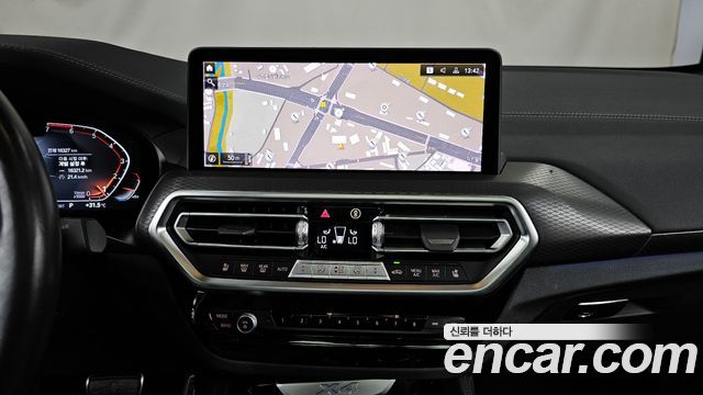 BMW X4 (G02) xDrive20i M Sport 2024 — фото 18