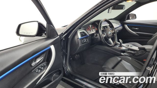 BMW 3 Series (F30) 320d Touring M Performence 2017 — фото 10