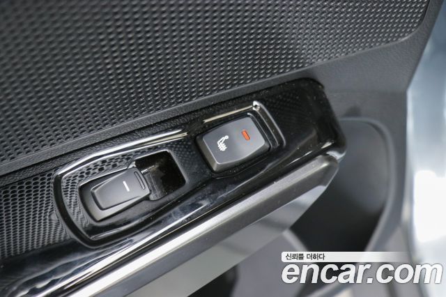 KG Mobility (SsangYong) Tivoli 1.6 2WD V3 2024 — фото 21