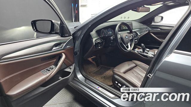 BMW 5 Series (G30) 530i M Sport Package Plus 2018 — фото 10