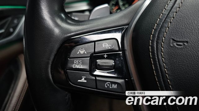 BMW 5 Series (G30) 530i M Sport Package Plus 2018 — фото 17