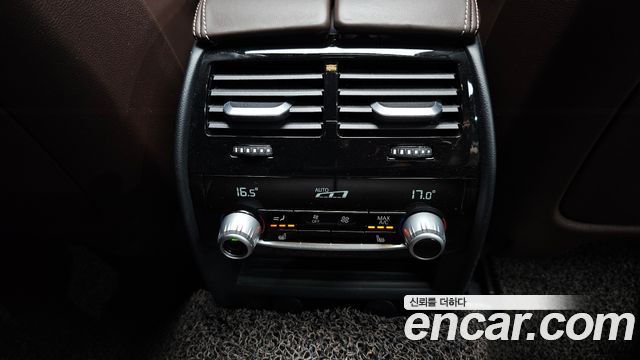 BMW 5 Series (G30) 530i M Sport Package Plus 2018 — фото 18