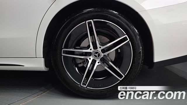 Mercedes-Benz E-Class (W214) E200 AMG Line 2026 — фото 21