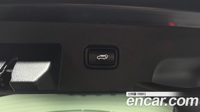 Kia Sportage Hybrid (V) Signature 2WD 2023 — фото 24