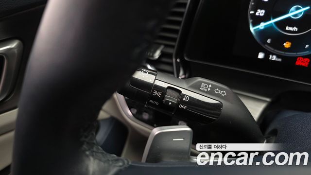 Kia Sportage Hybrid (V) Signature 2WD 2023 — фото 40