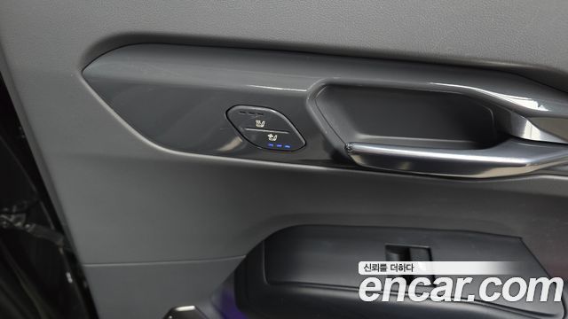 Kia EV9 Long Range 4WD Earth 2024 — фото 30