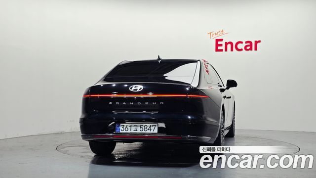 Hyundai Grandeur (GN7) 3.5 Gasoline 2WD Calligraphy 2023 — фото 4
