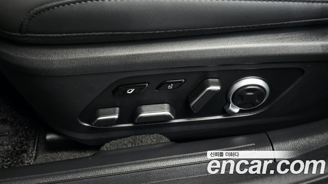 Hyundai Grandeur (GN7) 3.5 Gasoline 2WD Calligraphy 2023 — фото 32