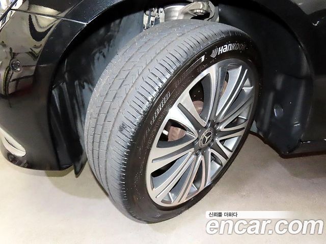 Mercedes-Benz E-Class (W213) E450 4MATIC Exclusive 2021 — фото 24