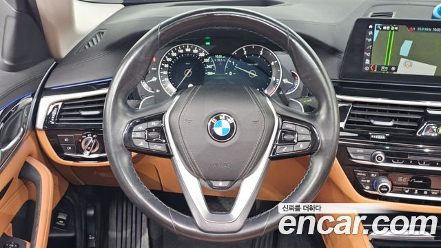 BMW 5 Series (G30) 520d Luxury Special Edition 2018 — фото 13