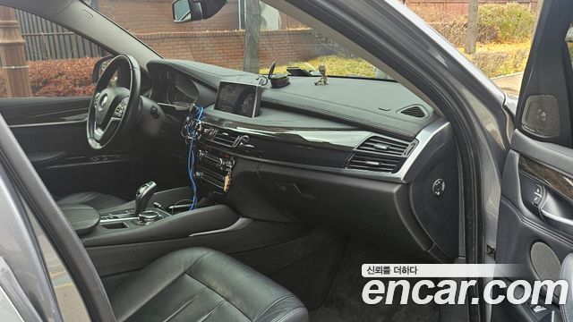 BMW X6 (F16) xDrive 30d 2016 — фото 9