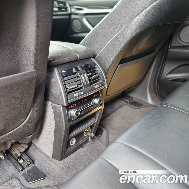 BMW X6 (F16) xDrive 30d 2016 — фото 11