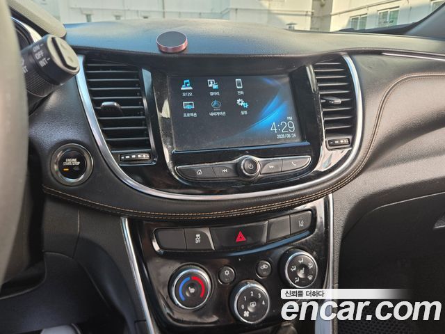 Chevrolet Trax 1.6 Diesel LTZ 2017 — фото 8