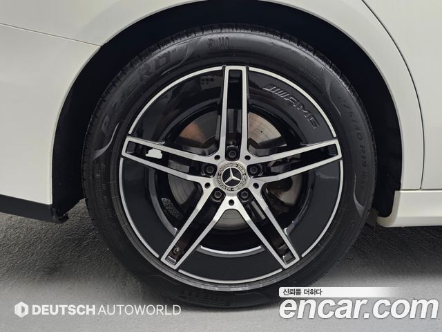 Mercedes-Benz E-Class (W214) E300 4MATIC AMG Line 2025 — фото 5