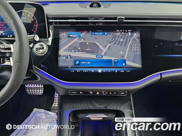 Mercedes-Benz E-Class (W214) E300 4MATIC AMG Line 2025 — фото 14
