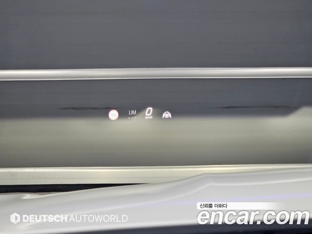 Mercedes-Benz E-Class (W214) E300 4MATIC AMG Line 2025 — фото 17